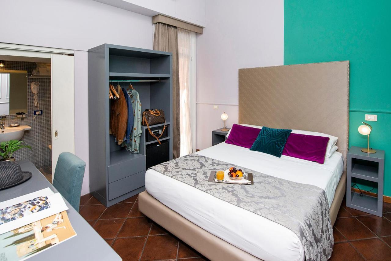 Hotel Town House Campo De Fiori Rzym Zewnętrze zdjęcie
